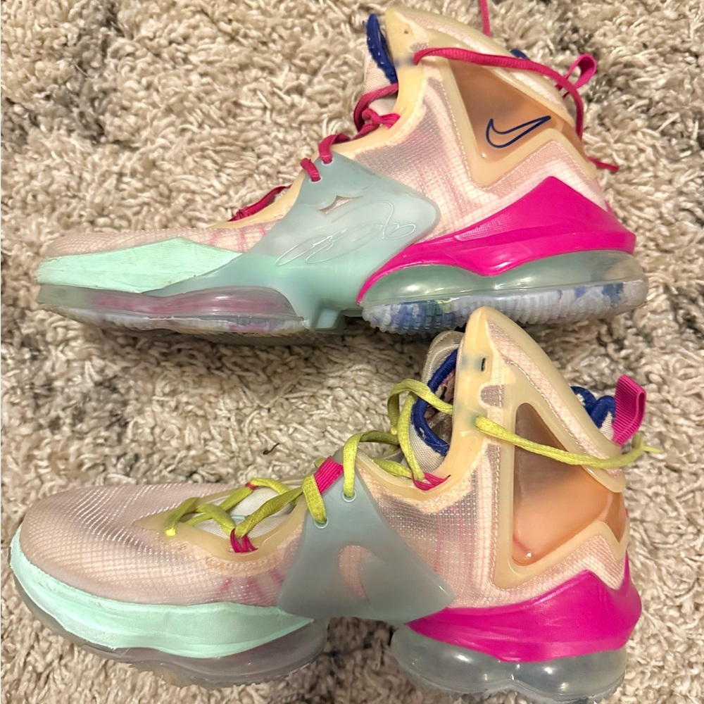 Nike Multicolor Athletic Shoes